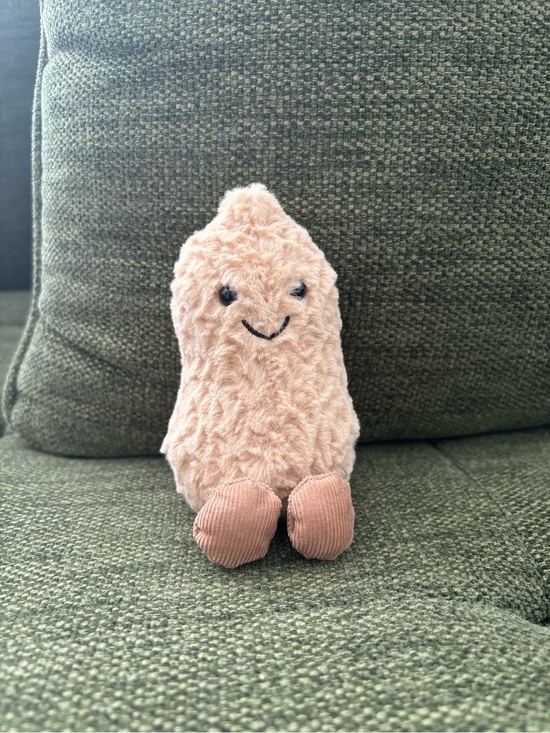Jellycat Other - Peanut Jellycat